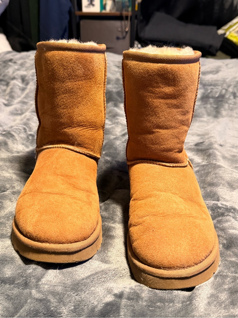 UGG Chestnut Classic Short Suede Shearling Boots